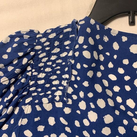 Jodifl Size small 3-Tier ruffle trendy top w/3/4 sleeves & ruching detail.  NWOT - Picture 4 of 7